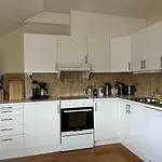Spacious Central Apartment
